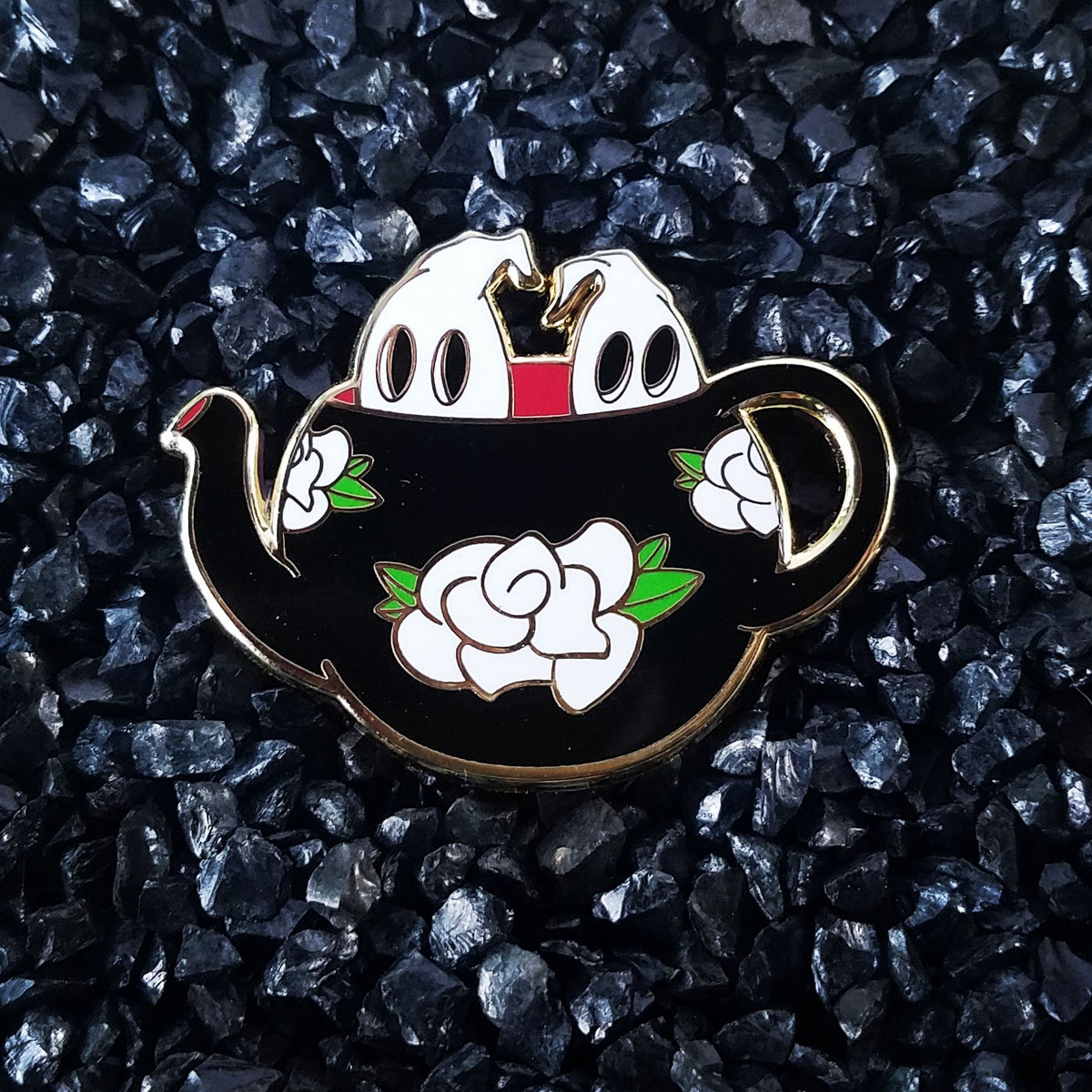peach flavoured black tea teapot Greeting Card for Sale by poki-art